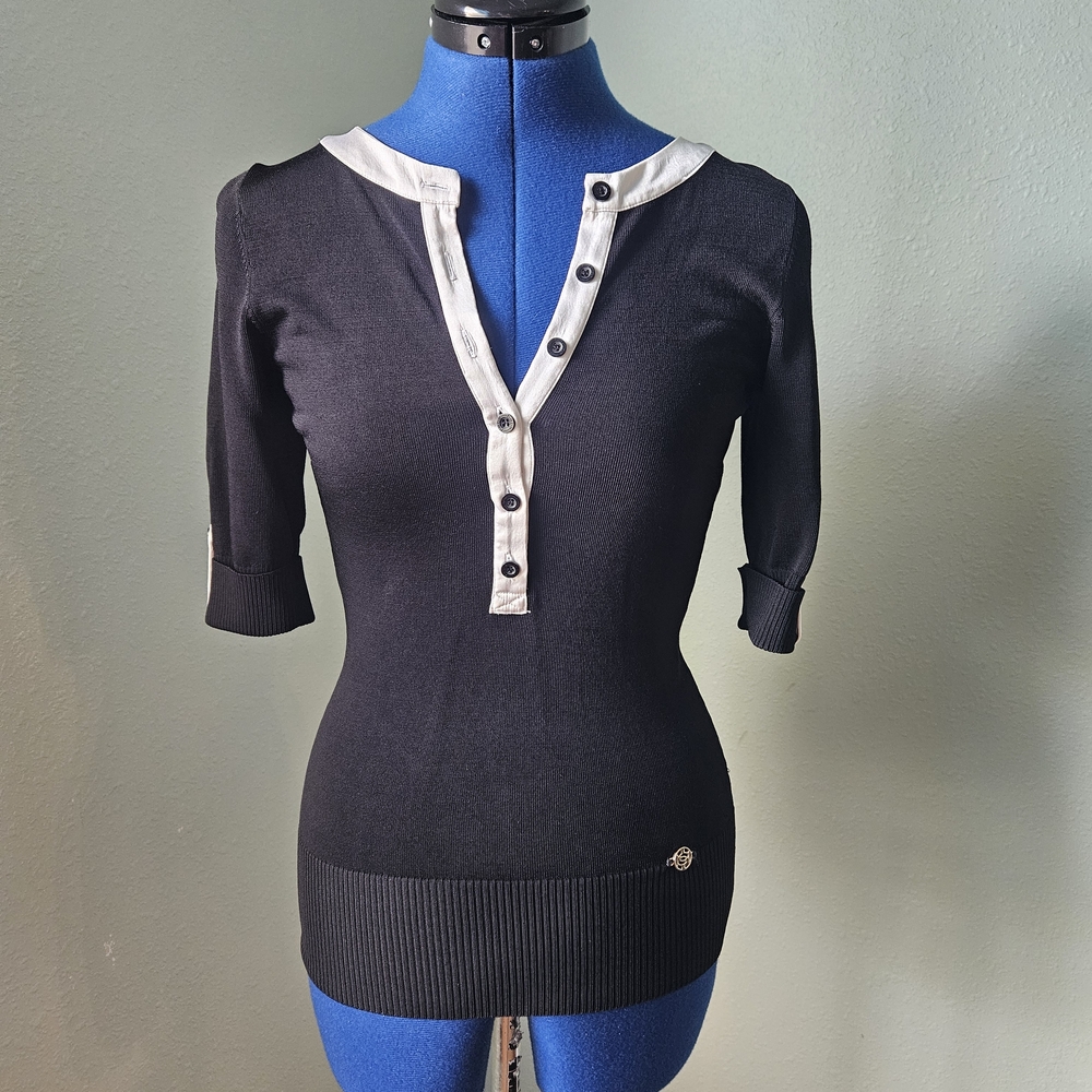 Bebe Monochrome Knit Half Button Half Sleeve Small Women Top
